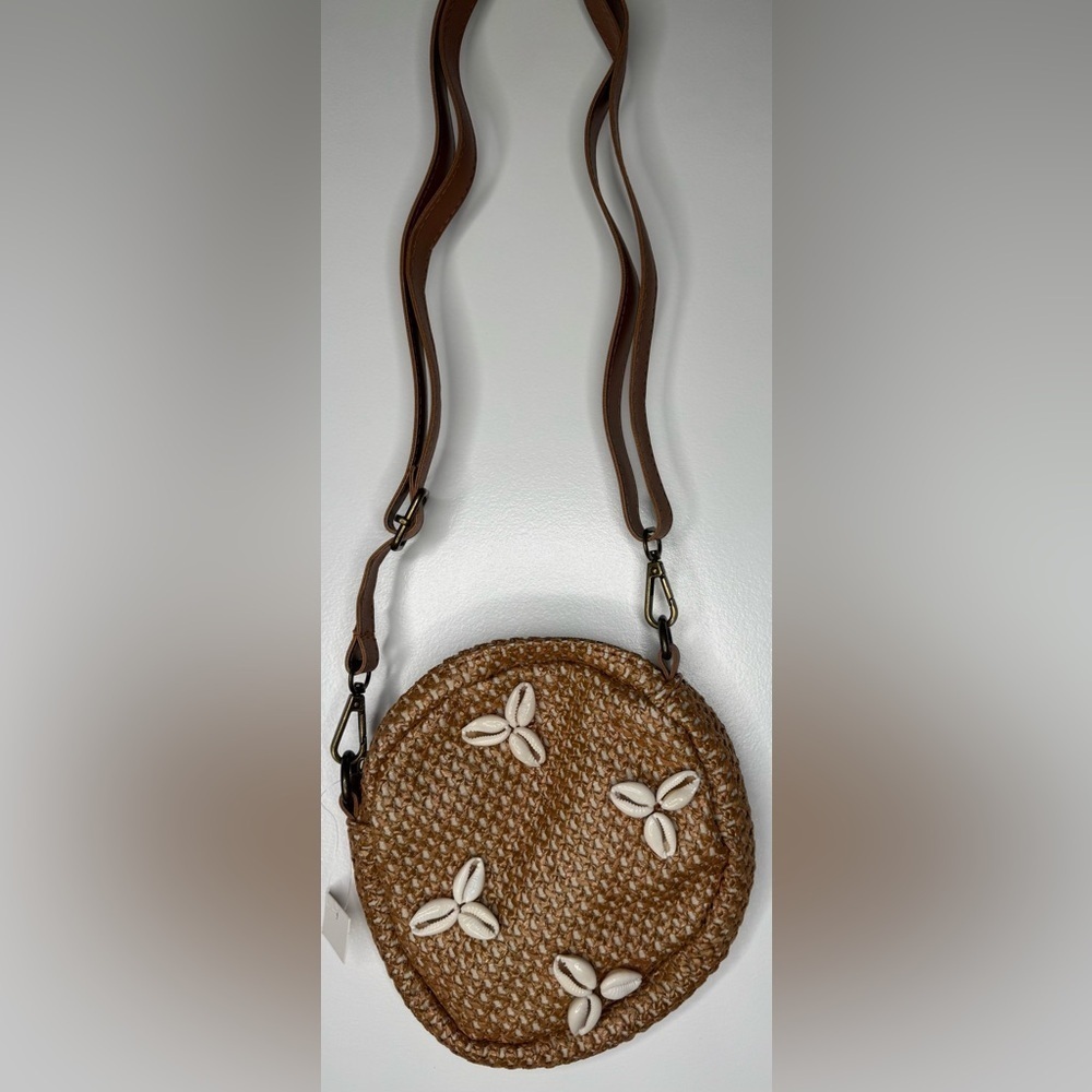 Cognac Woven Crossbody Bag with Shell Accents summer